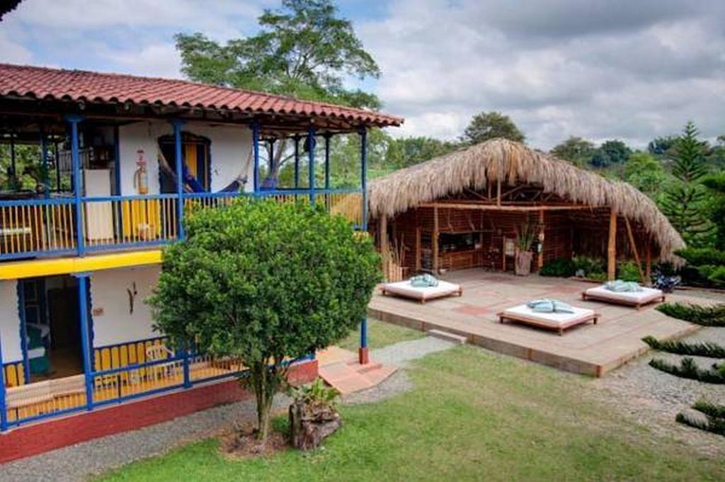 Hotel Hacienda Combia El Caimo Exterior photo